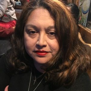 Meet your Posher, Esther